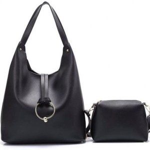 Premium Faux Leather Tote w/ Ring Medallion- Black